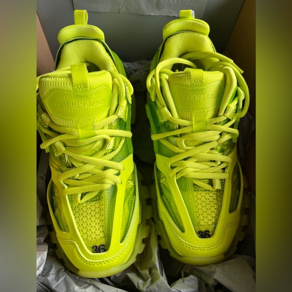 Balenciaga Triple S Fluo Yellow Clear Sole Women  Size 36 - Picture 1 of 10
